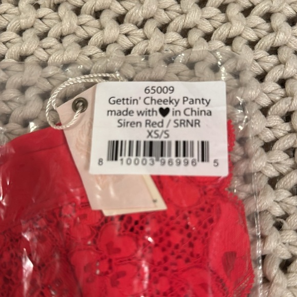 We are HAH gettin cheeky panty siren red XS/S - Picture 5 of 6